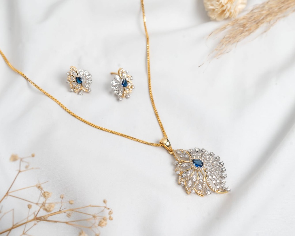 Royal Blue Sapphire & Diamond Feather Pendant Set